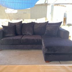 Black Fabric Sofa With Reversible Chase