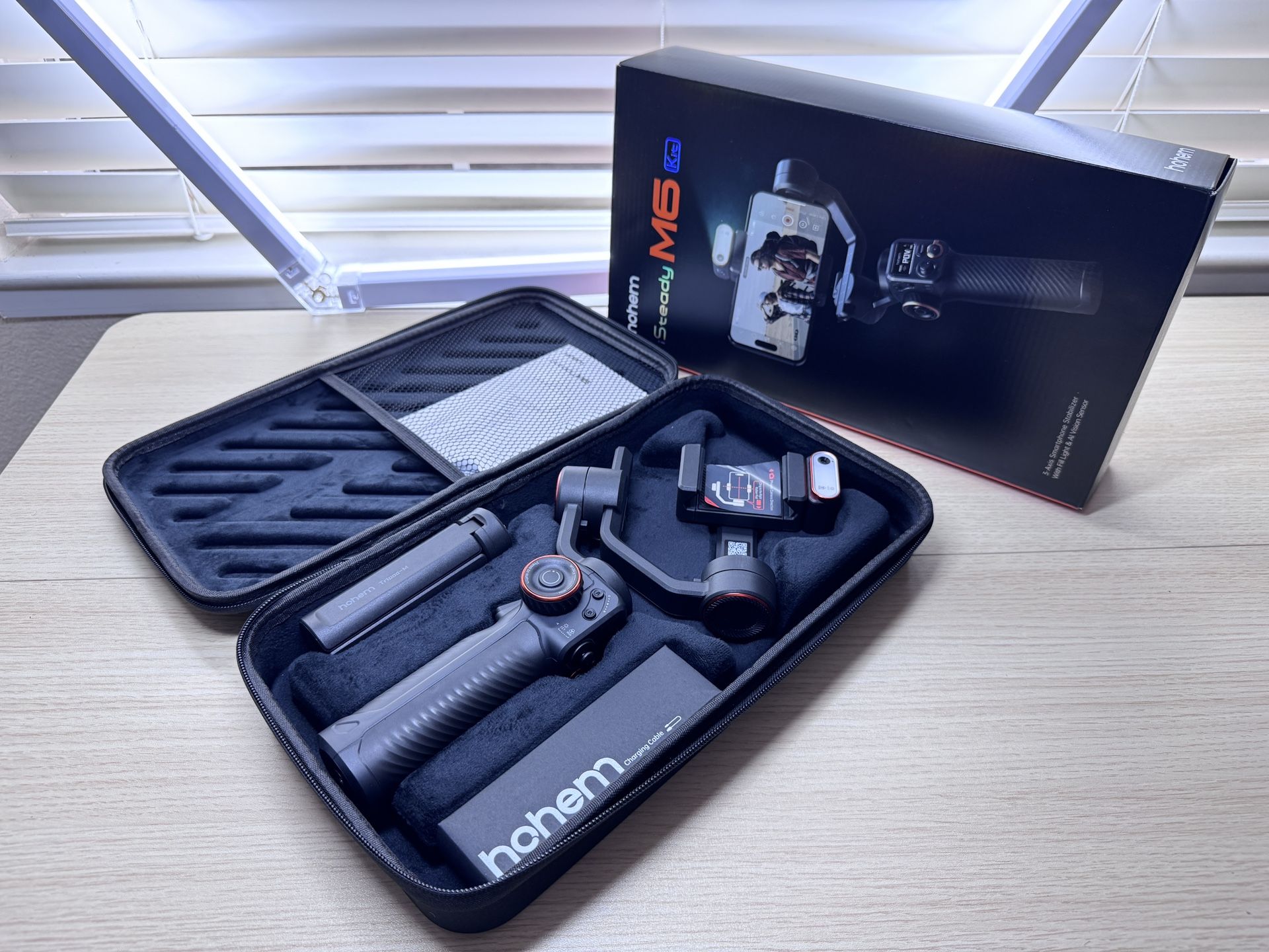 Brand New hohem iSteady M6 Kit Gimbal Stabilizer for Smartphone, 3-Axis Phone Gimbal with AI Tracking, Magnetic Fill Light, 18H Long SKU130-S1