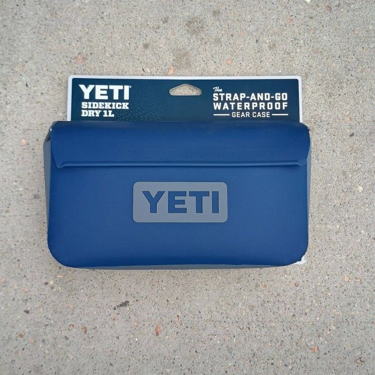 YETI Sidekick Dry 1L (Navy)(NEW w/ tags)