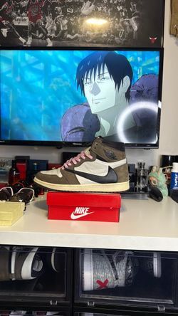 Jordan 1 Travis Scott