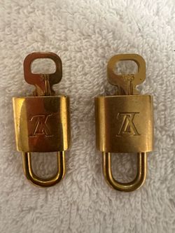 LV key and lock