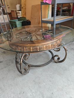 Coffee and hallway table