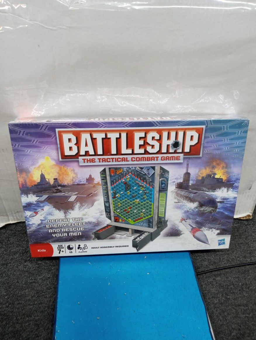 Hasbro Battleship Tactical Combat Game New Sealed