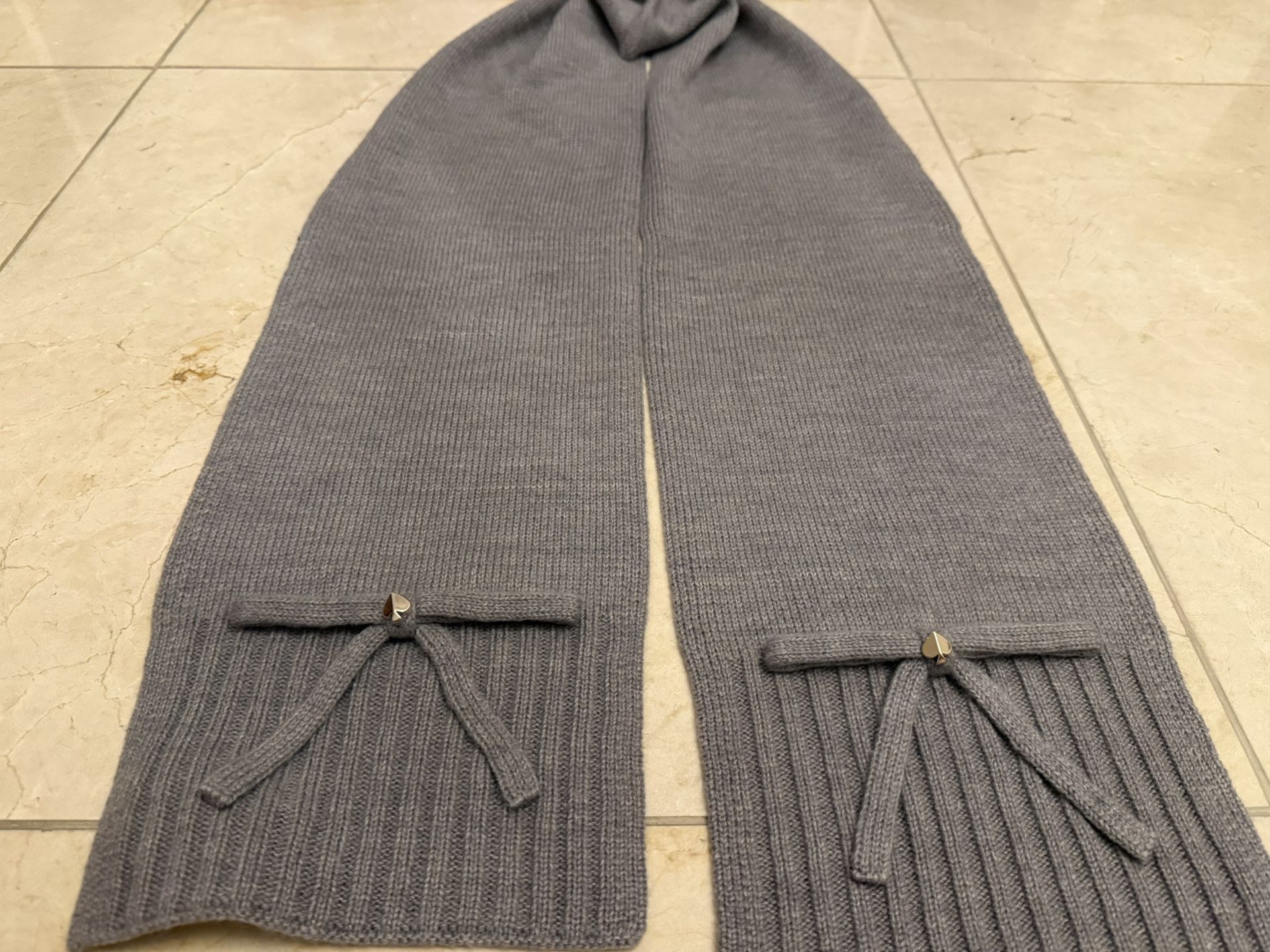 NWOT Kate Spade Scarf with Bows and Embellishments Heather Brown