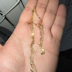 Gold Chain Necklace 
