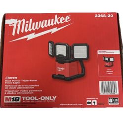 Milwaukee M18  Cordless 4500 Lumens ROVER Dual Power Triple-Panel Flood & Area Light (Tool-Only)