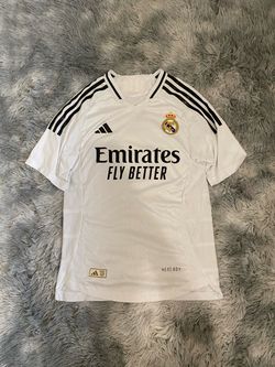 USED 24/25 Real Madrid player version home kit