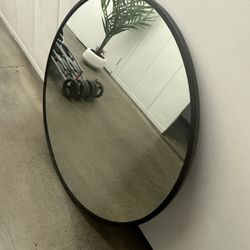 Mirror 