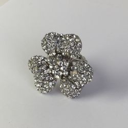 BEAUTIFUL WOMENS STRETCH RING SIZE 8-12 ADJUSTABLE  🌸🌺🌸🌼🌼 ESTATE FIND JEWELRY VINTAGE TO FASHION  EXCELLENT CONDITION  