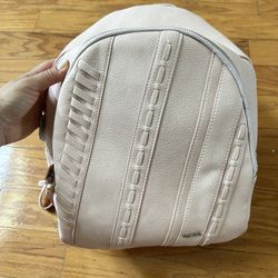 NWT Kensie women 2 in 1 convertible backpack