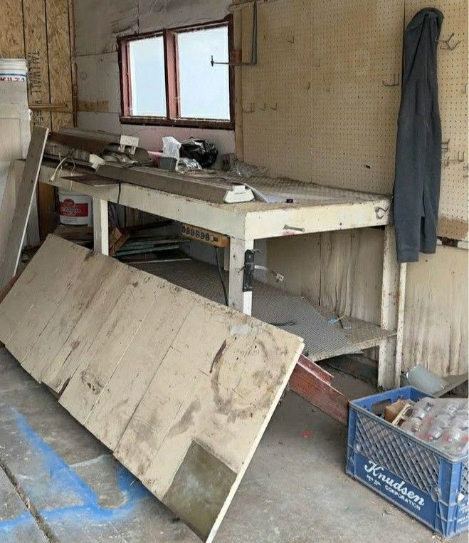Metal Work Table O.B.O 9ft L×3ftH