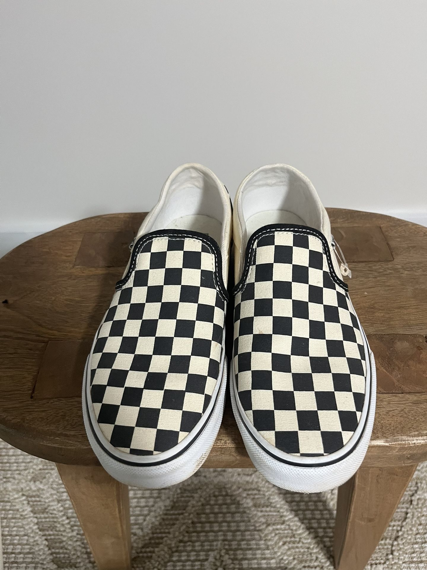 Checkered Van slides - Size 7