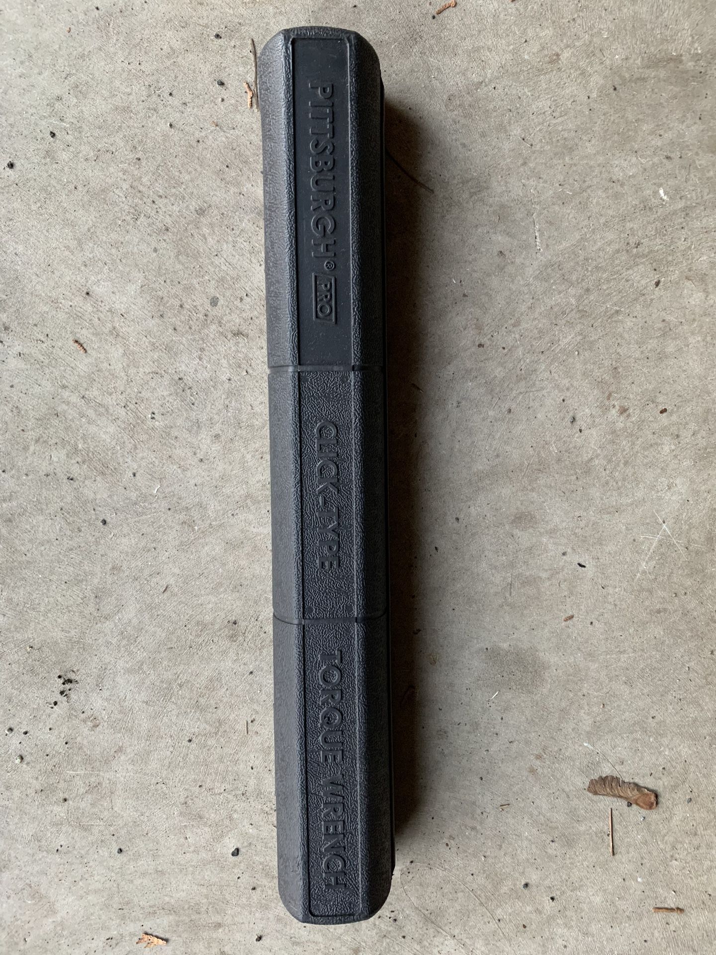 Pittsburgh Tools On Click Type 1/2" 150lbs Torque Wrench