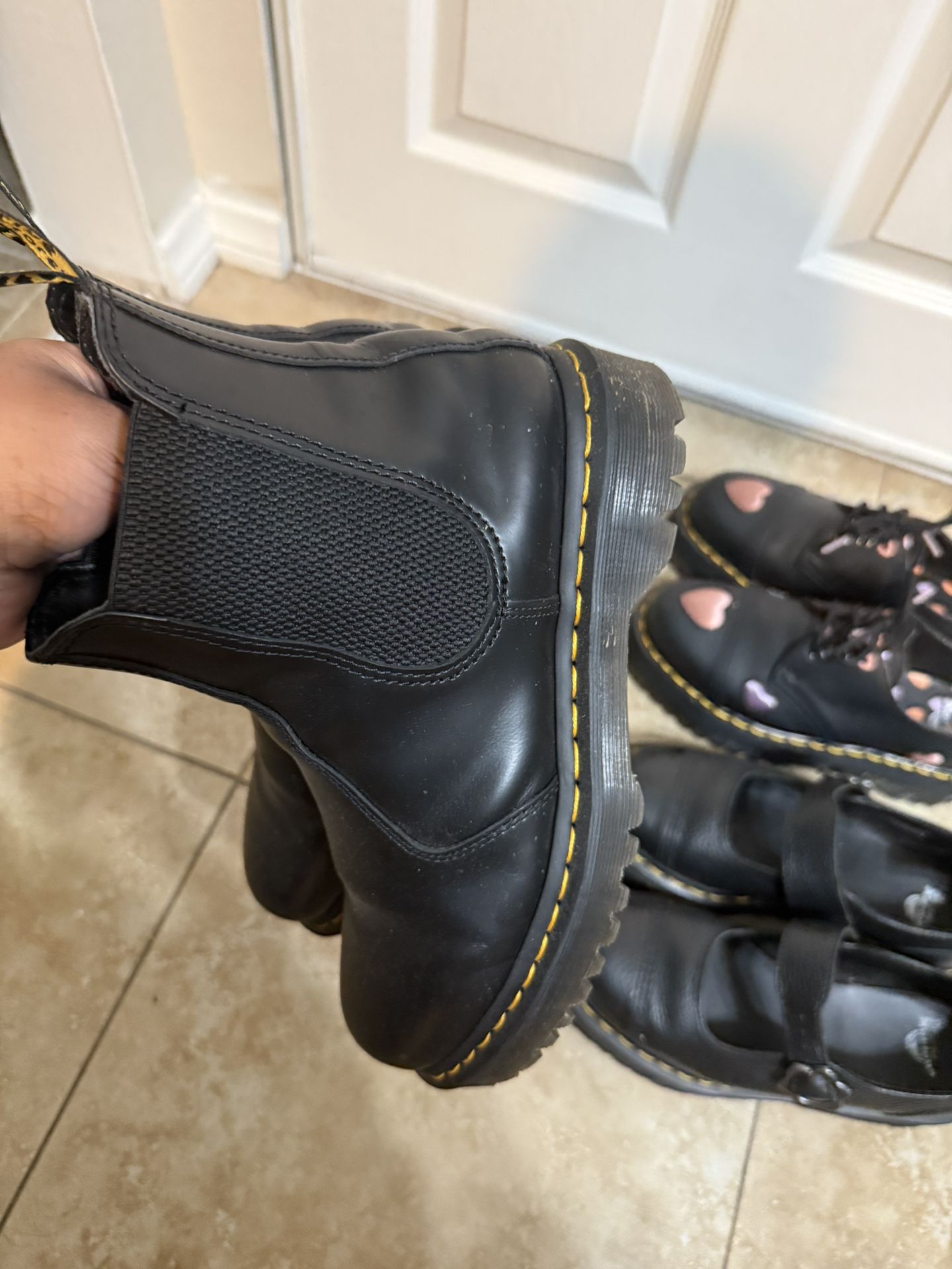 Doc Martens Chelsea Boots Size 9