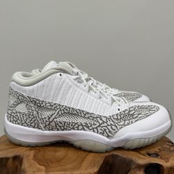 Size 11 - Air Jordan 11 Retro IE 2015 Low Cobalt