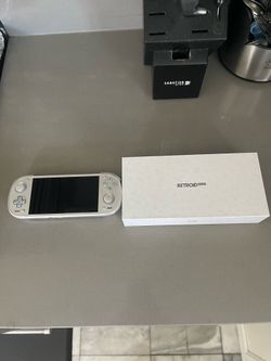 Retroid Pocket 6 8G Of Ram Sliver