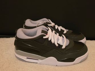 Air Jordan 4 RM — Kids Size 5.5Y