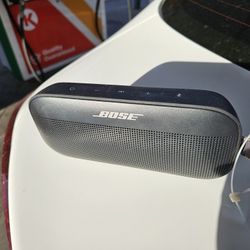 BOSE Bluetooth Speaker 