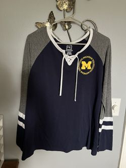 Michigan Wolverines Laced Long Sleeve Shirt L/G 12/14