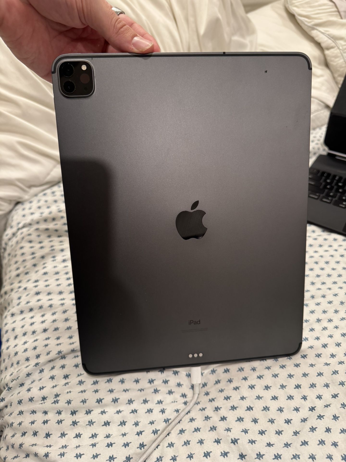 iPad Pro With An Issue And Magic Key Board