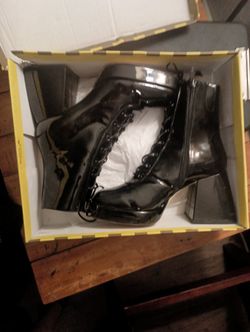 Women's Boots