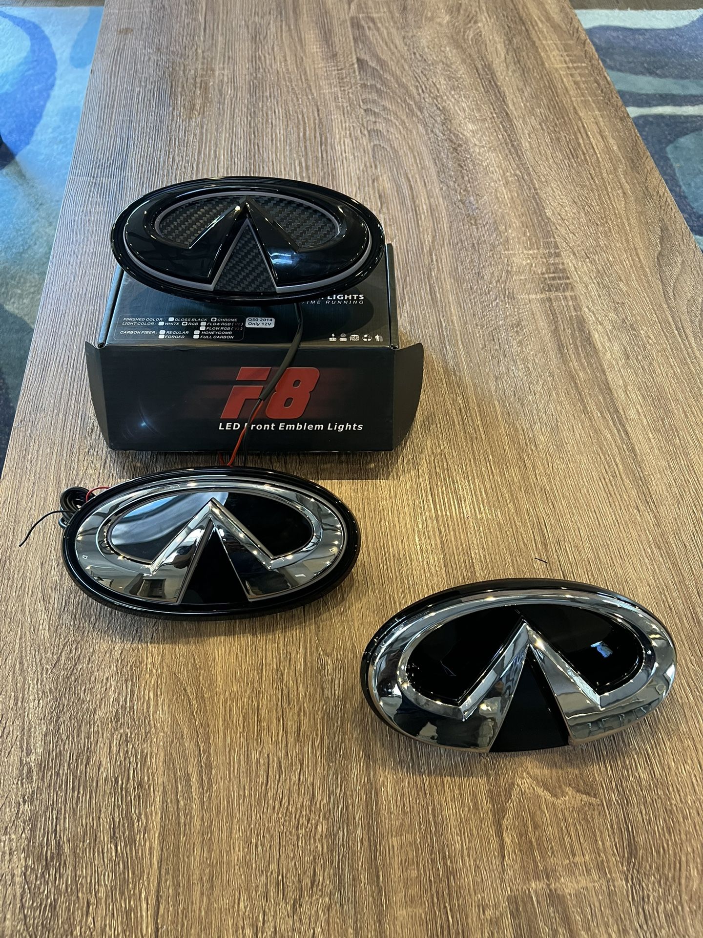 Infiniti Q50 2014-2024 Glow Emblem & Grille