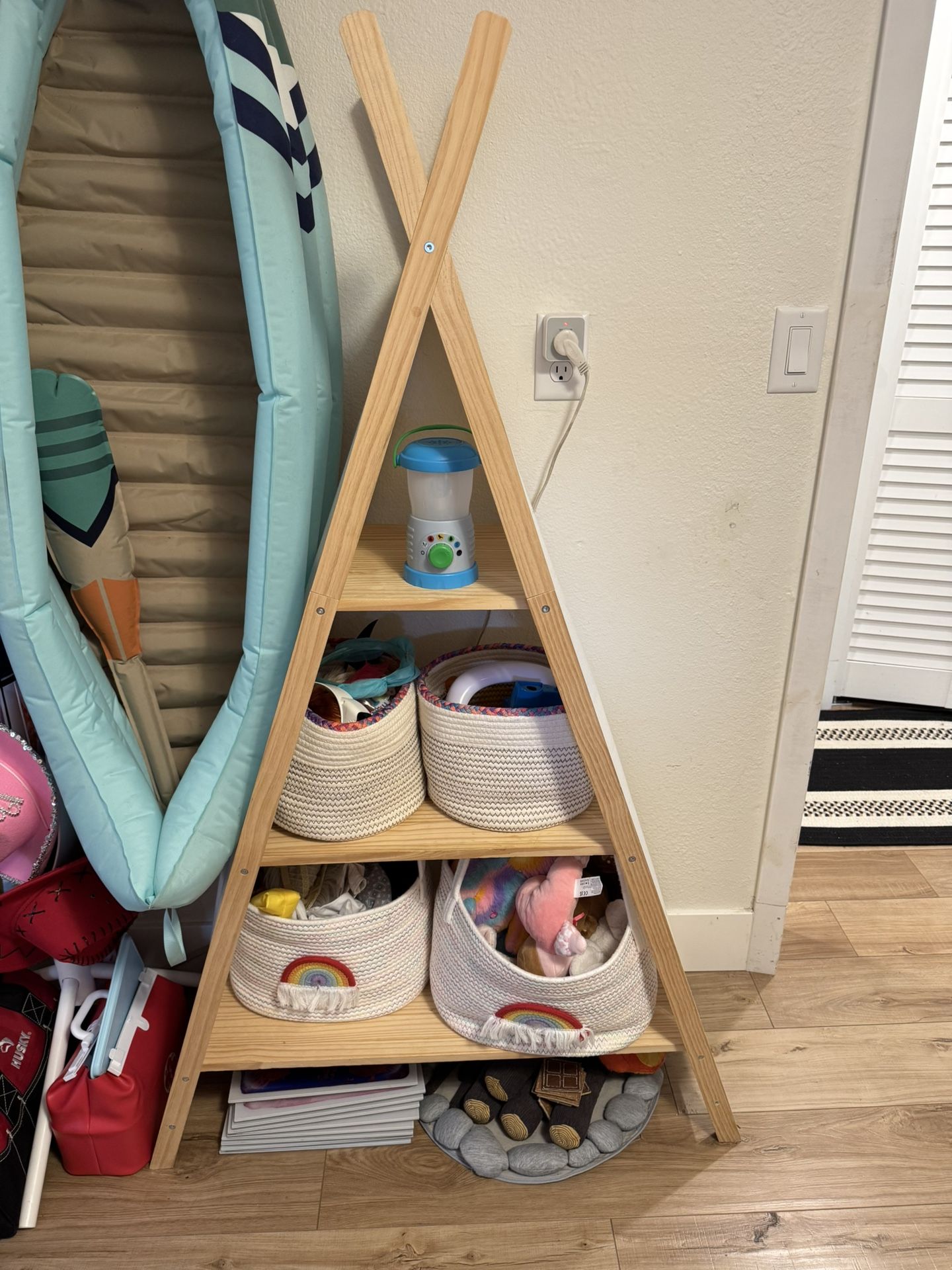 Kids Tent Shelf