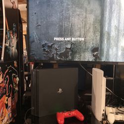 Sony PS4 PRO Console, Controller, & Games