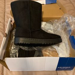 Women’s Boots Sixe 7