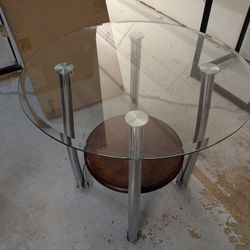Round Coffee Table 
