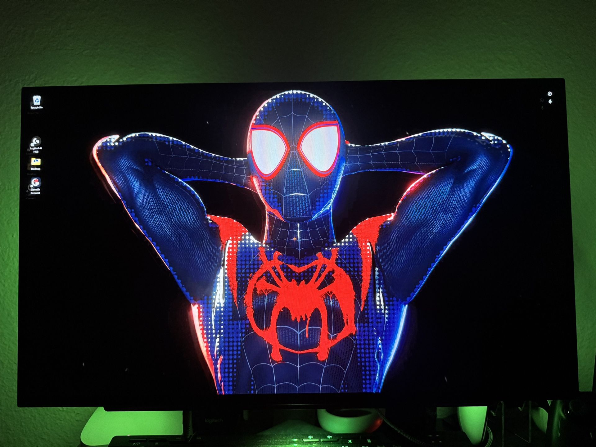 Pre Owned LG 27GR95QE OLED Monitor