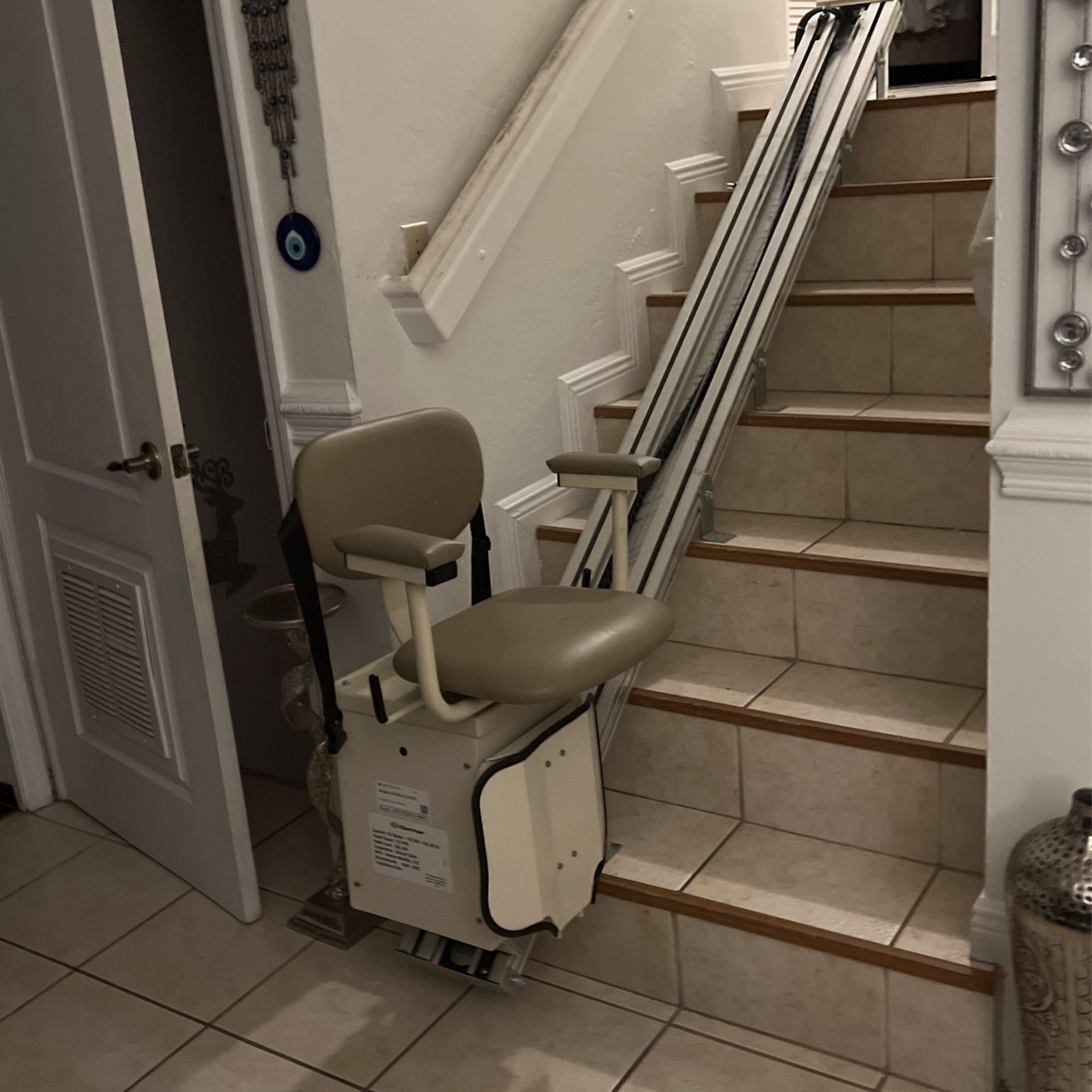 Harmar Stairlift Summit AC