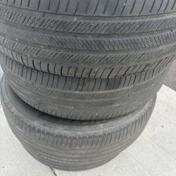 Set Of 4 Michelin Tires 
