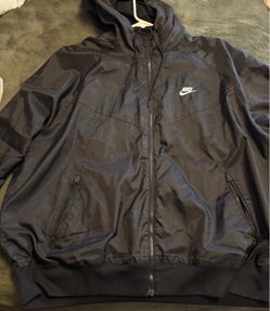 Nike windbreakers & sweats