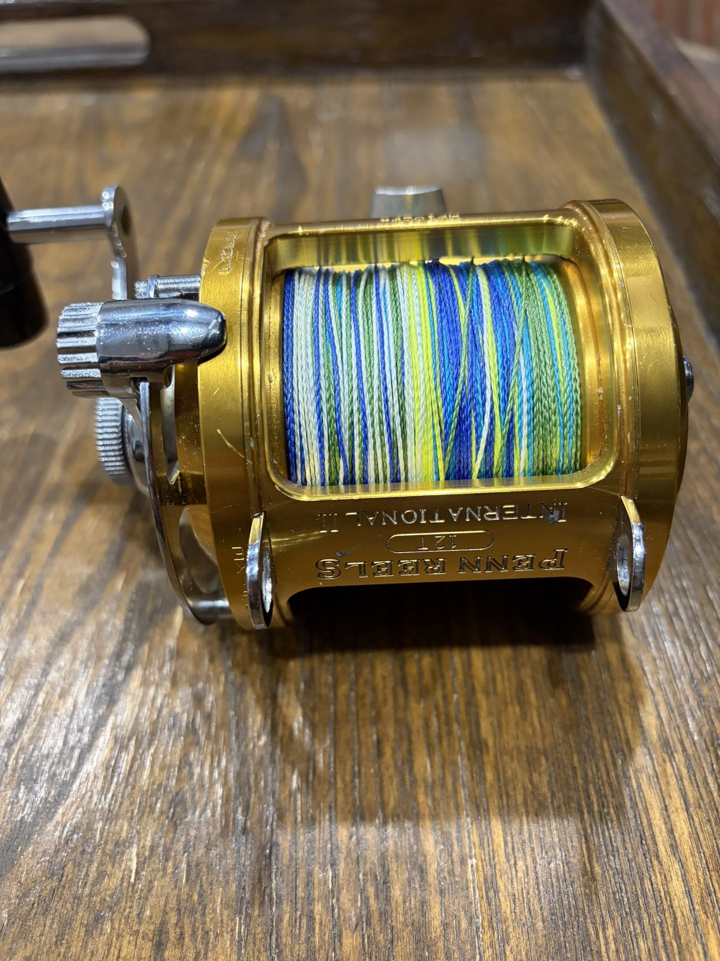 Penn Reel International 2 12T