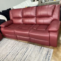 Red Color Sofá And Loveseat 
