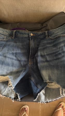 Old navy shorts size 20