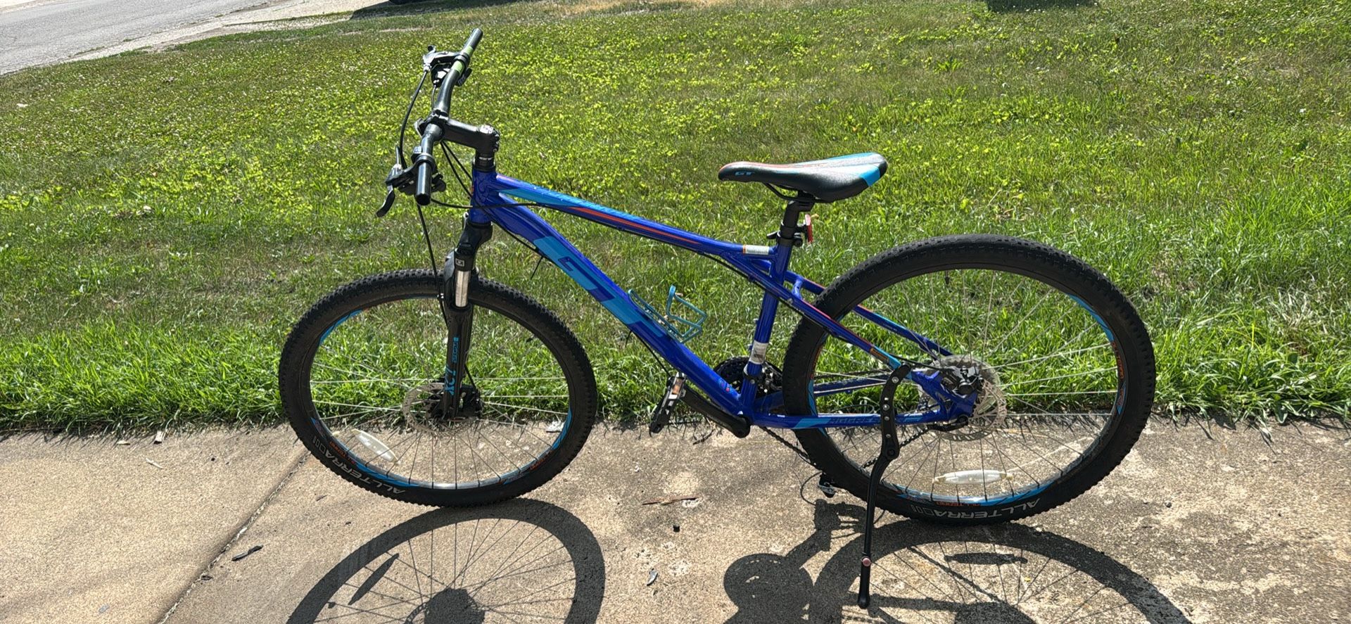GT AGGRESSOR PRO Mountain Bike