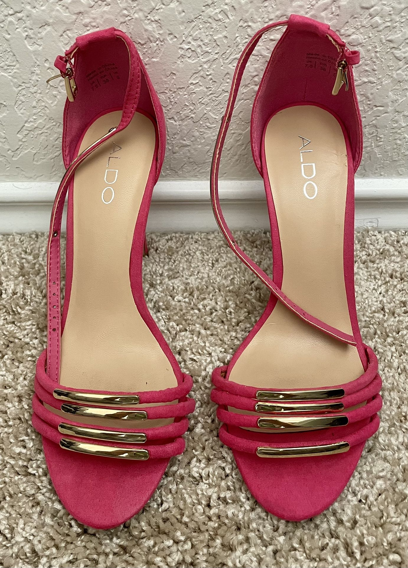 Beautiful Pink Aldo High Heels Shoes