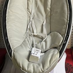 Mamaroo Baby Swing