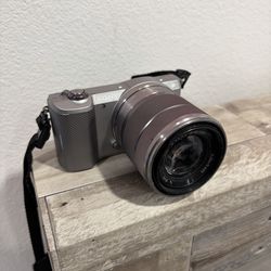 Sony a5000 with lens