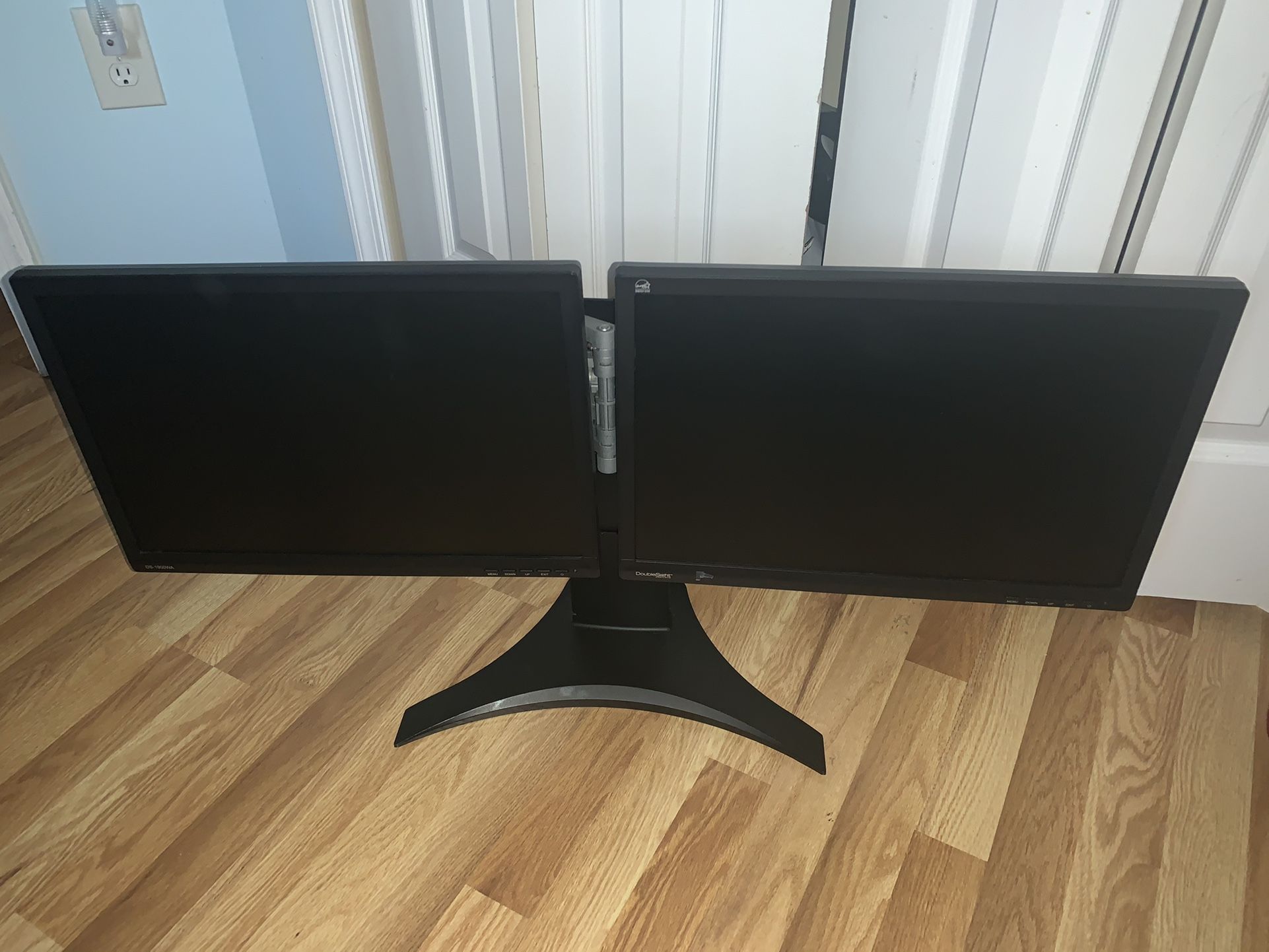 Dual Monitor