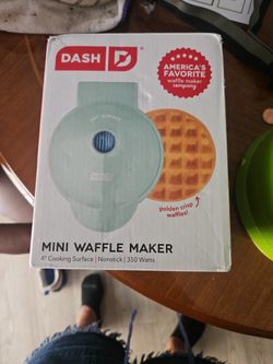 Mini Waffle Maker