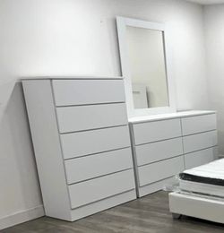 Dresser Whit Mirror And Chest - Comoda Con Espejo Y Gavetero 