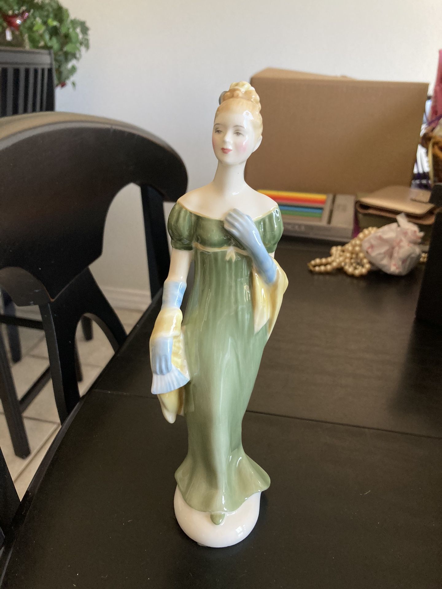 Royal Doulton Porcelain Lorna Figurine