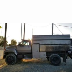 2002 GMC Dump Truck 