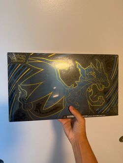 Pokémon Charizard UPC Sealed