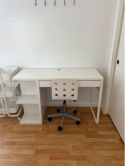 IKEA white desk and chair set