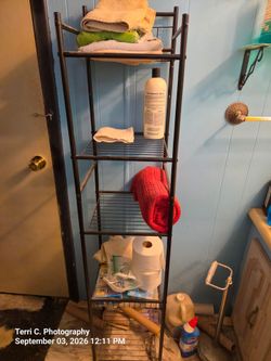 Tall Metal Wire Bathroom Shelf Unit