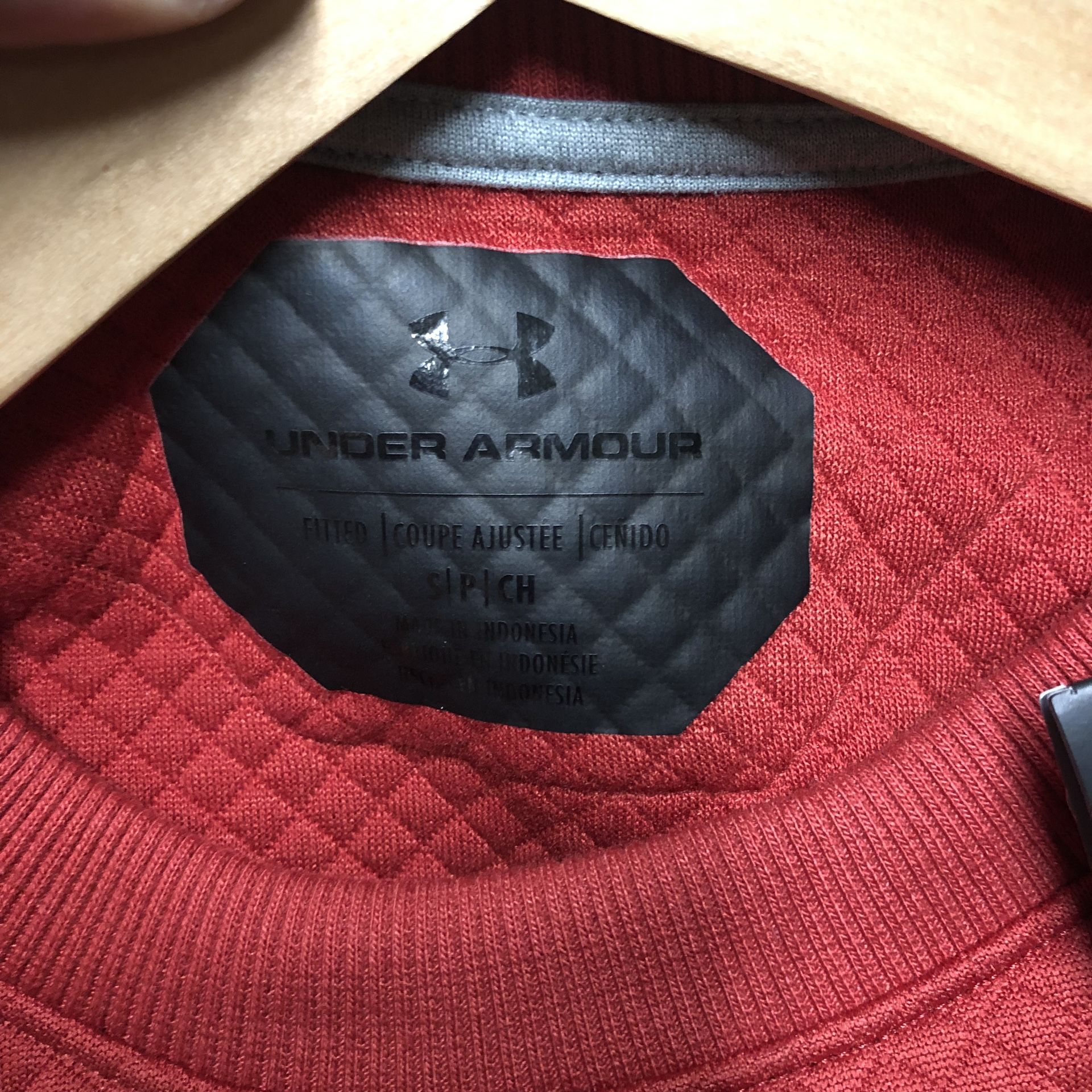 RARE $599 UNDER ARMOUR Red Diamond Stitched Pullover Sweater Mens Small NWT
